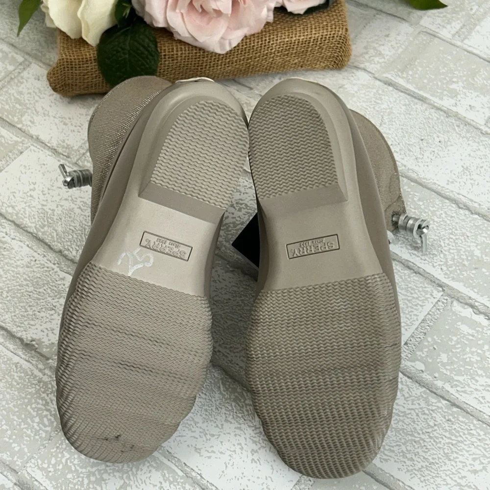 Sperry chic waterproof